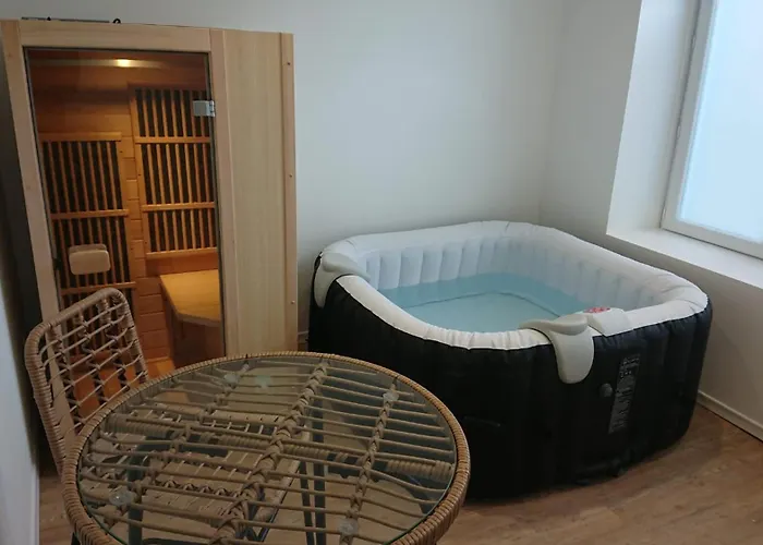 Parking Prive, Renove Acces Jardin * Boulogne-sur-Mer