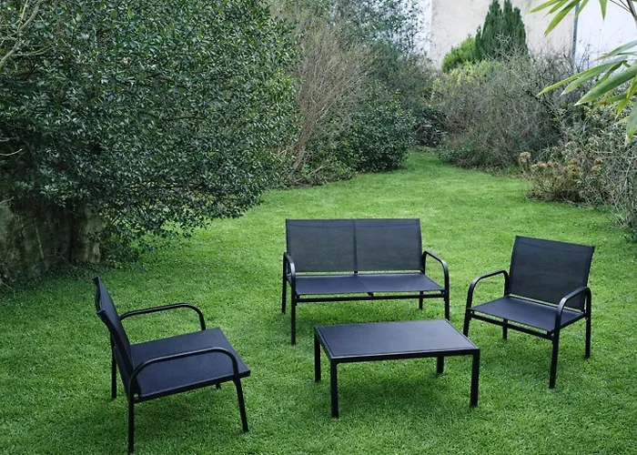 Parking Prive, Renove Acces Jardin 아파트 *