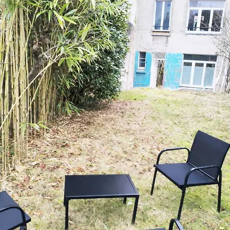 Appartamento Parking Privé, Rénové Accès Jardin *