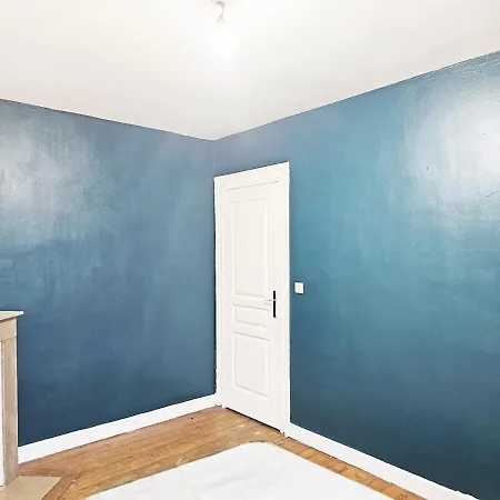 Parking Prive, Renove Acces Jardin Lejlighed *