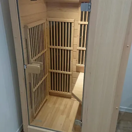 Parking Privé, Rénové Accès Jardin *