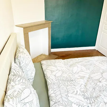 Parking Privé, Rénové Accès Jardin *