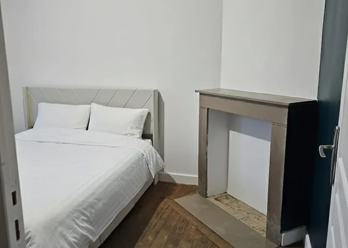 Apartamento Parking Privé, Rénové Accès Jardin